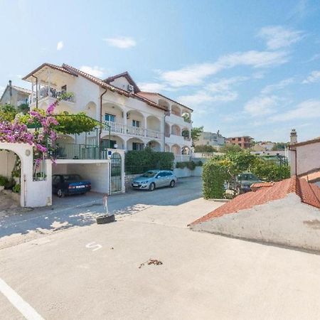 Apartment Bubi Τρογκίρ Εξωτερικό φωτογραφία