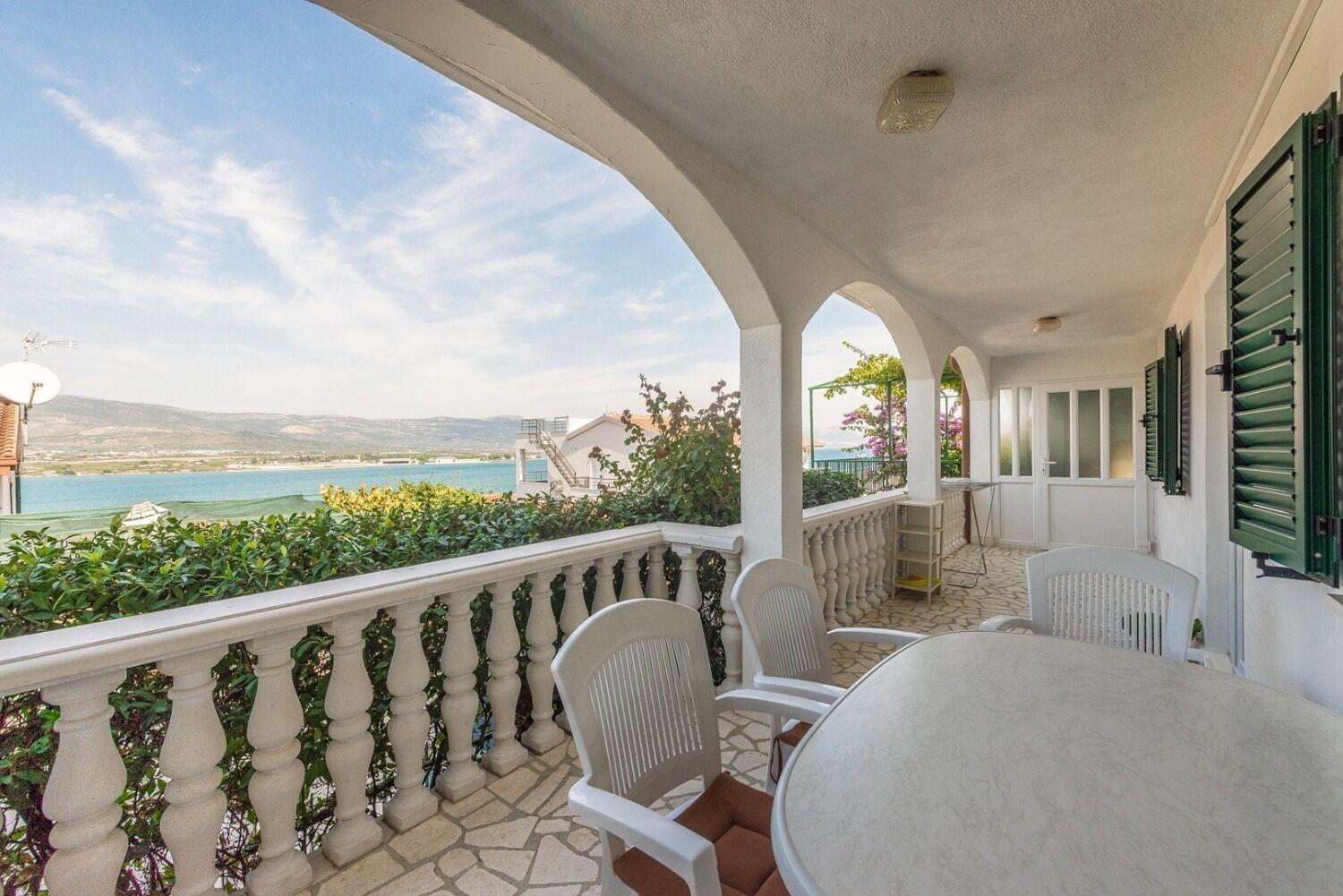 Apartment Bubi Τρογκίρ Εξωτερικό φωτογραφία