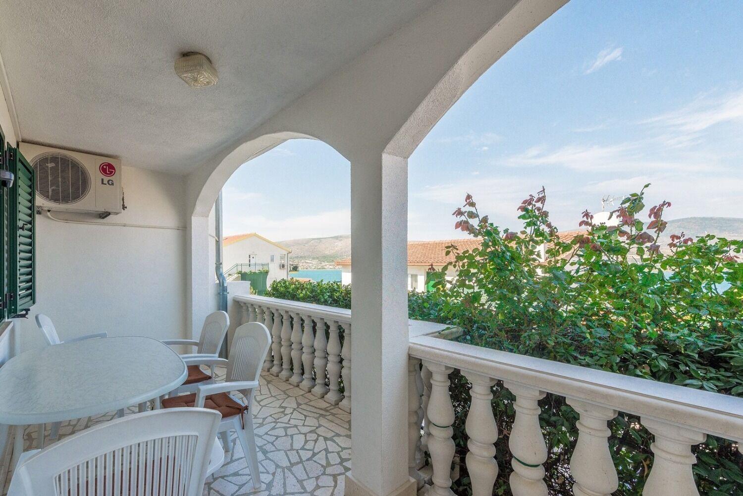 Apartment Bubi Τρογκίρ Εξωτερικό φωτογραφία